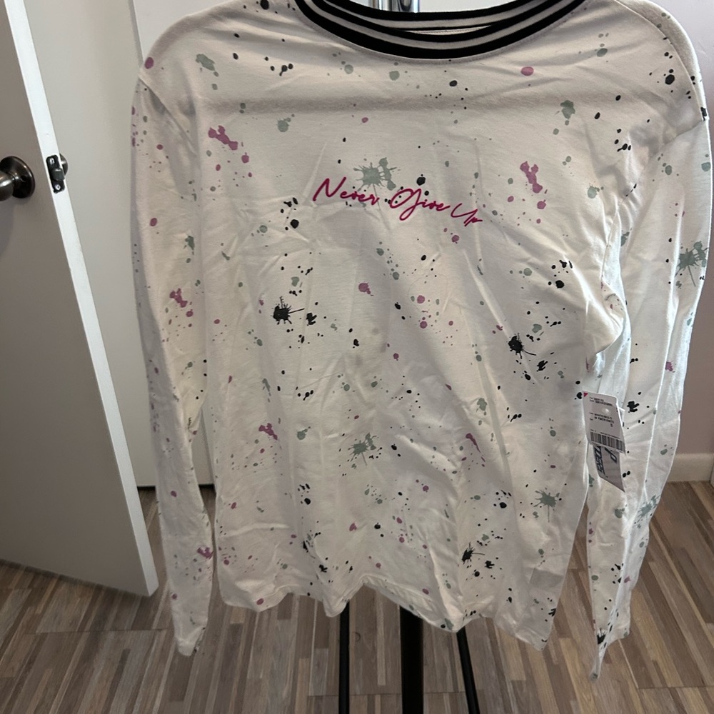 Never Give Up Long Sleeve Tee - White